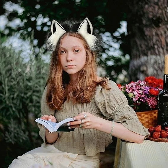 Christmas and Halloween cat costume look for celebrations