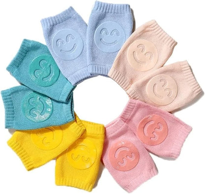 Soft infant crawling knee pads with comfortable cushioning support