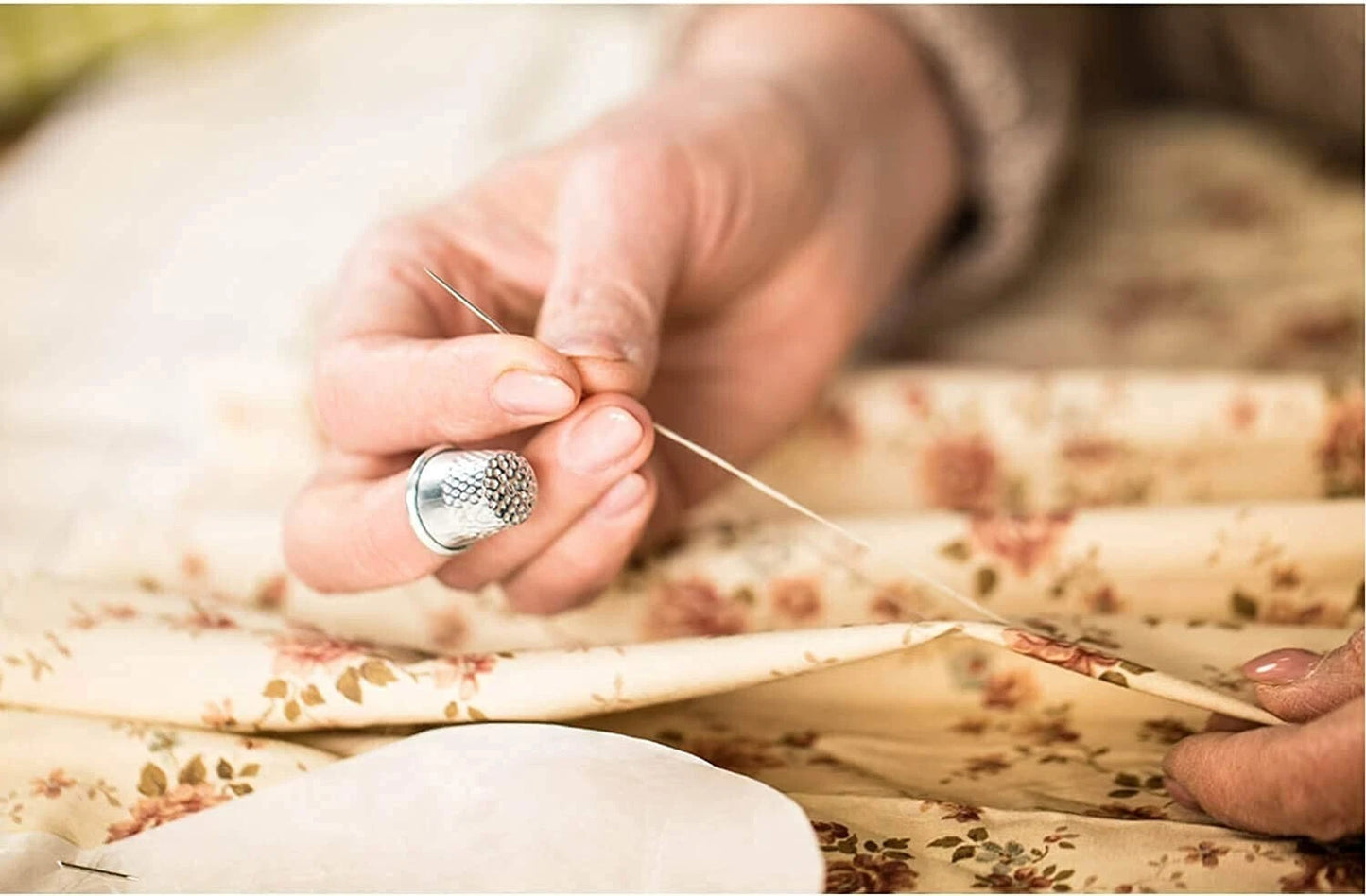 Large eye needle for easy threading with yarn and embroidery thread