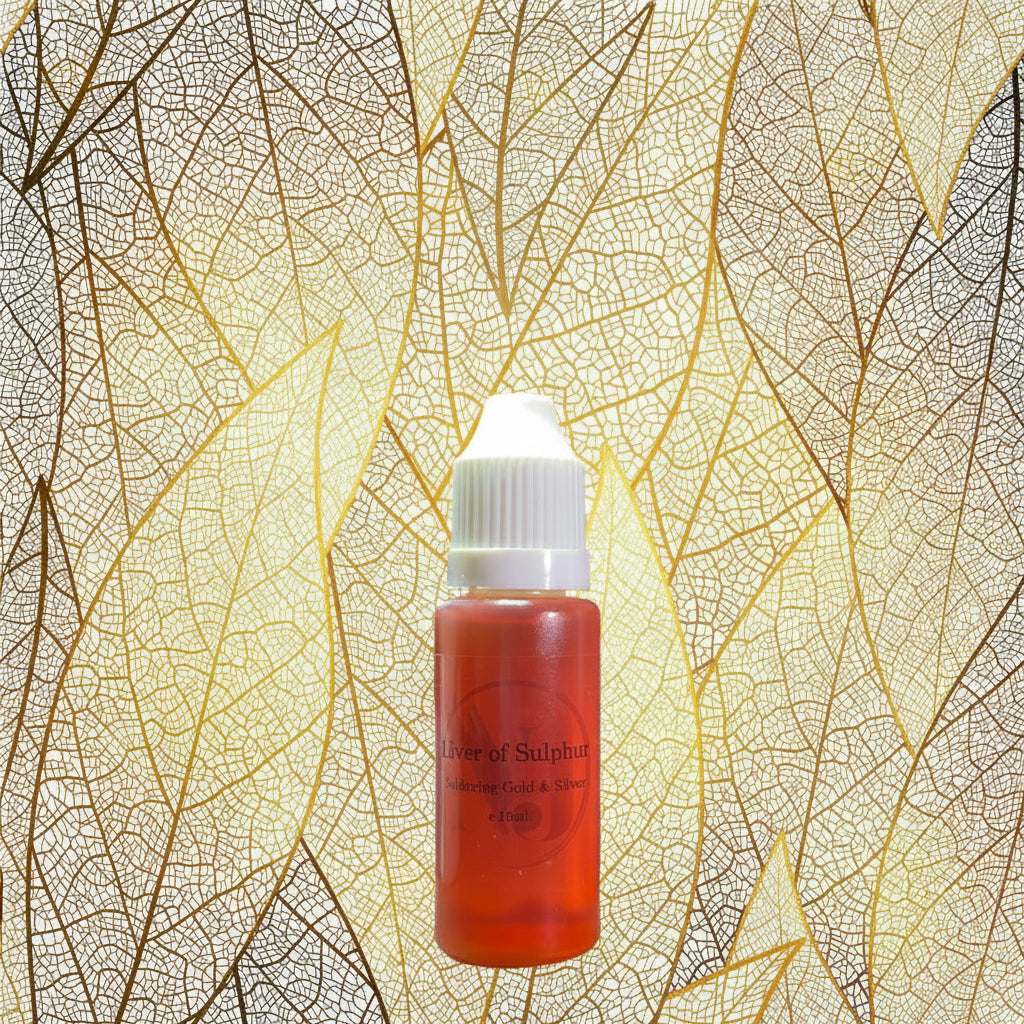 Liver of sulphur liquid solution for metal patina effects