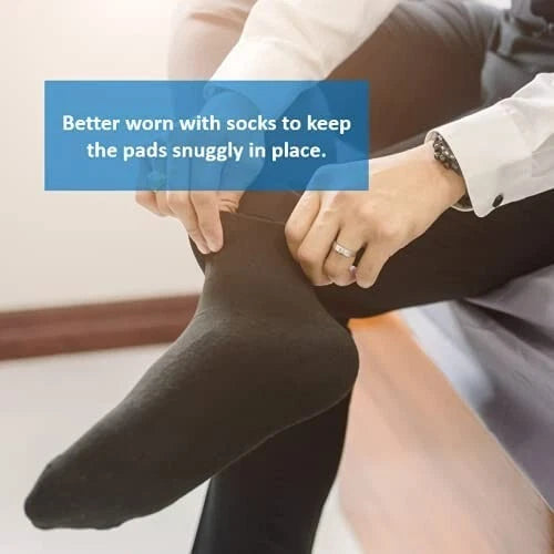 Flexible metatarsal gel pads adapting to foot shape for comfort