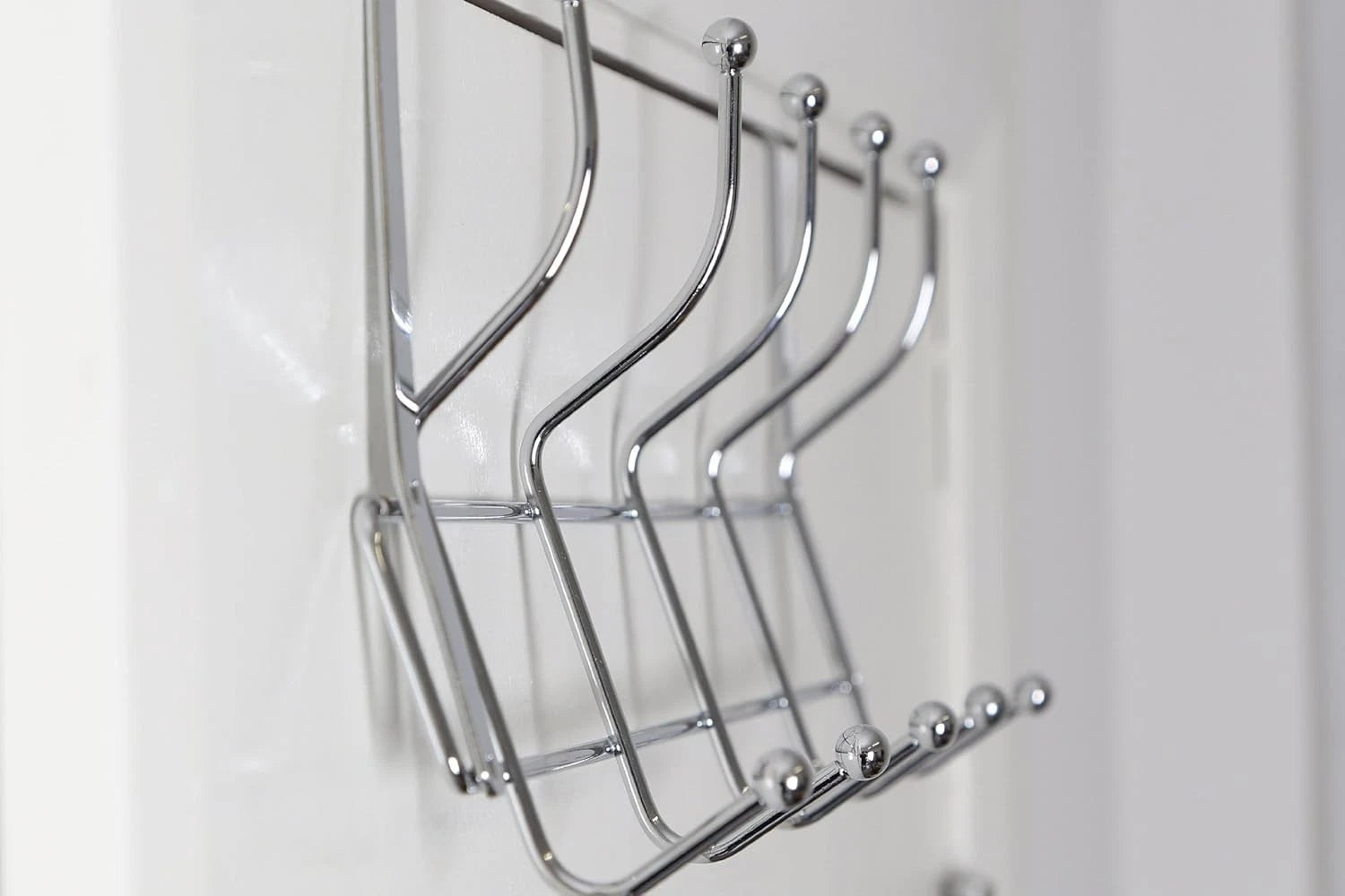 Over door hooks set with packaging display included for UK