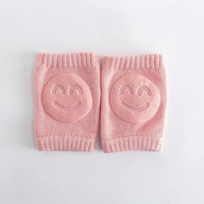Close-up of soft baby crawling pads breathable fabric material